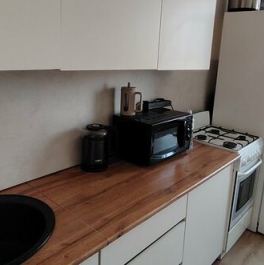 Продажа 2-комн квартиры на вторичном рынке улица Генерала Симоняка,  д. 1 к1