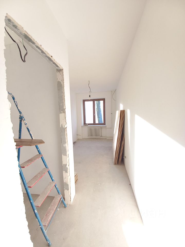 Продажа 3-комн квартиры на вторичном рынке Дибуновская улица, 59