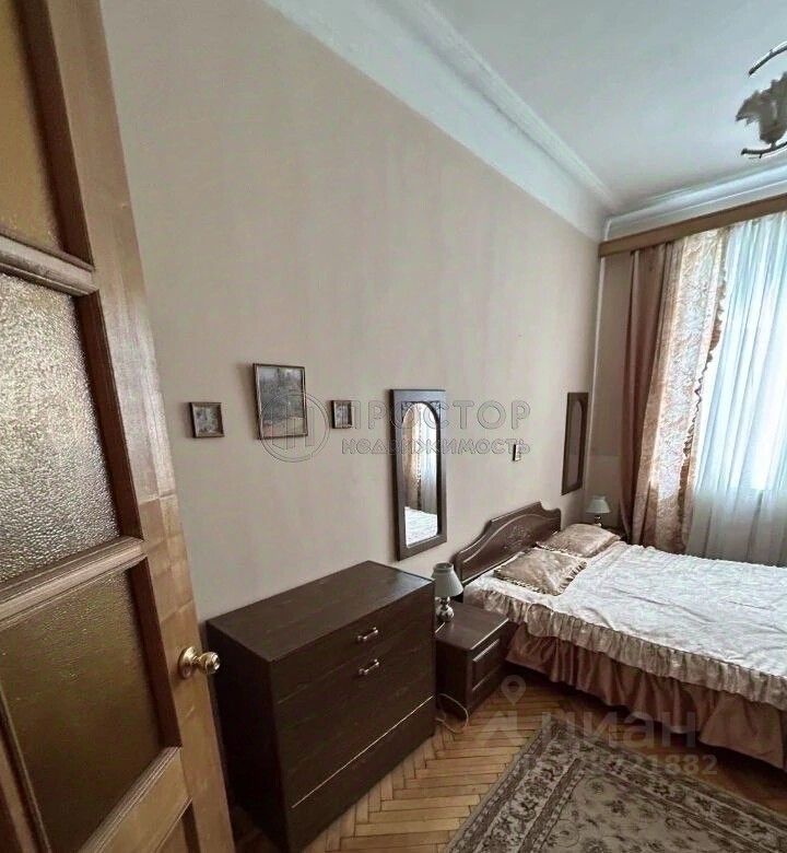 Продажа 2-комн квартиры на вторичном рынке Севанская улица, 3