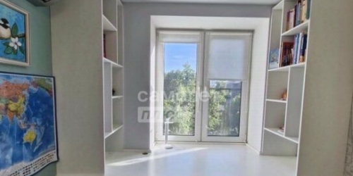 3-комн квартира улица Расковой,  д. 14