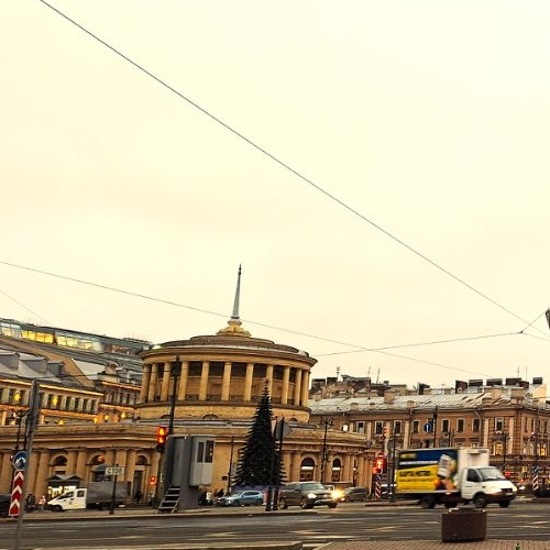 4-комн квартира Полтавская улица, 12