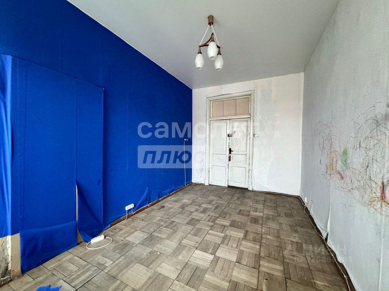 Продажа 5-комн квартиры на вторичном рынке Полтавская улица, 8