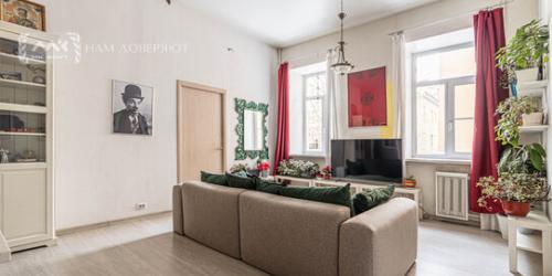 3-комн квартира пер Джамбула,  д. 5