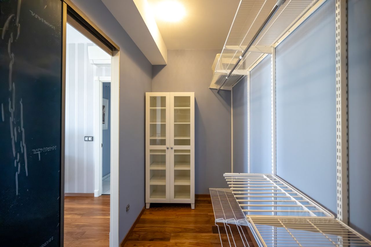 Аренда 2-комн квартиры на вторичном рынке Фурштатская улица, 27