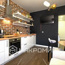 Продажа 1-комн квартиры на вторичном рынке Рыбацкий пр-кт,  д. 18,  к. 2