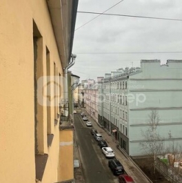 Продажа 3-комн квартиры на вторичном рынке Полозова улица,  д. 10