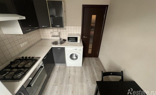 Аренда 1-комн квартиры на вторичном рынке ул Молдагуловой,  д. 28,  к. 3