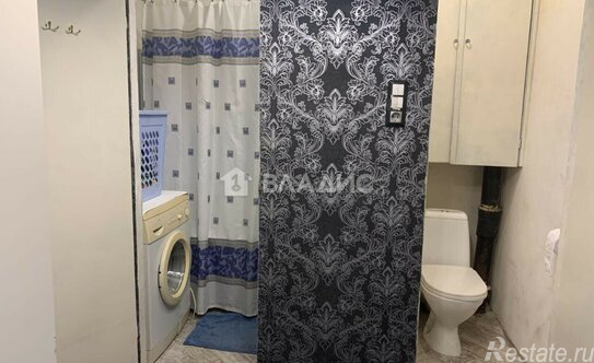 Продажа 1-комн квартиры на вторичном рынке Индустриальный пр-кт,  д. 10 к1 литБ