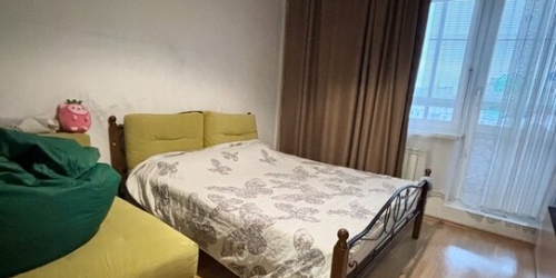 2-комн квартира ул Клары Цеткин,  д. 18Б,  к. 1