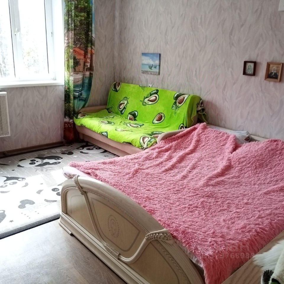 Продажа 1-комн квартиры на вторичном рынке Сходня мкр, улица Микояна,  д. 5