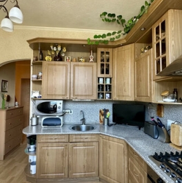Продажа 2-комн квартиры на вторичном рынке улица Бабушкина,  д. 59