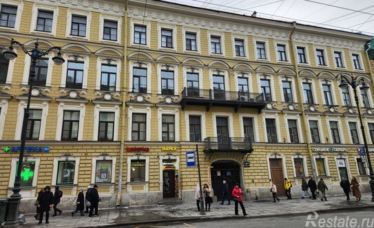 Продажа 1-комн квартиры на вторичном рынке Морская М. ул,  д. 6