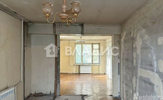 Продажа 3-комн квартиры на вторичном рынке Пулковская улица,  д. 1/60