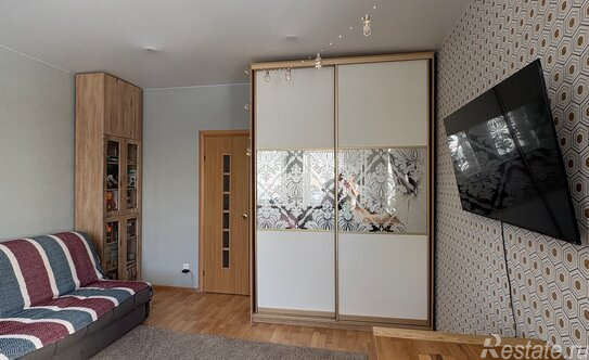 Продажа 1-комн квартиры на вторичном рынке Железнодорожный, ул Рождественская,  д. 8