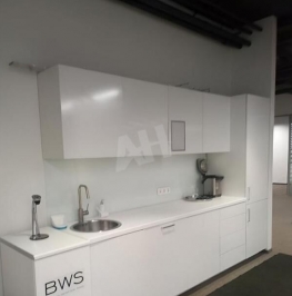 Аренда торгового помещения 1й Казачий пер