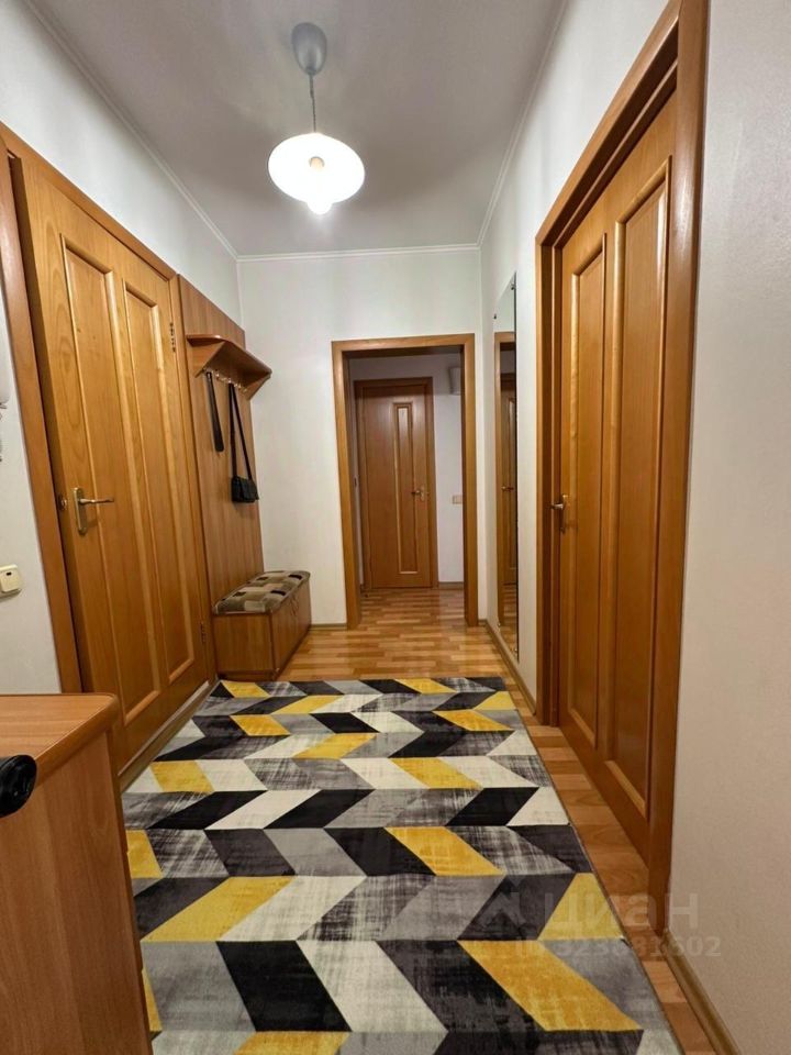 Аренда 2-комн квартиры на вторичном рынке улица Цюрупы, 16К1