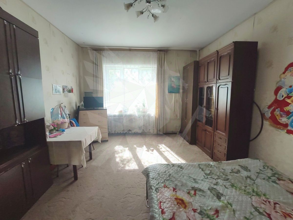 Продажа 4-комн квартиры на вторичном рынке Новослободская улица, 62К19