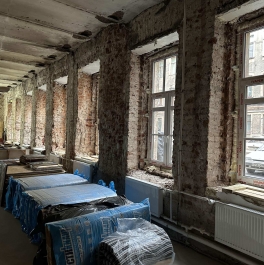 Продажа 4-комн квартиры на вторичном рынке Реки Фонтанки набережная,  д. 96