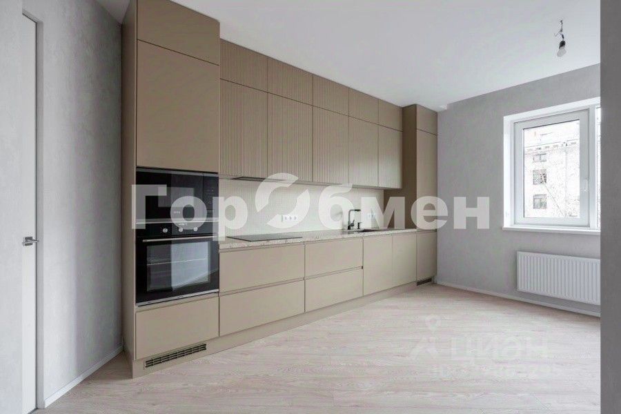 Продажа 3-комн квартиры на вторичном рынке улица Космонавта Волкова, 5Б