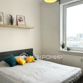 Продажа 1-комн квартиры на вторичном рынке Верхне-Каменская улица,  д. 3 к1