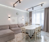 Продать Квартиры вторичка Леонидовка, «Холмогоры»  105 