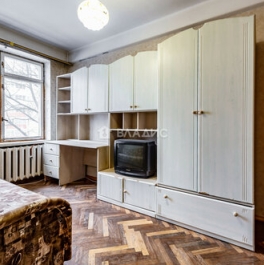 Продажа 2-комн квартиры на вторичном рынке Витебский пр-кт,  д. 61 к1