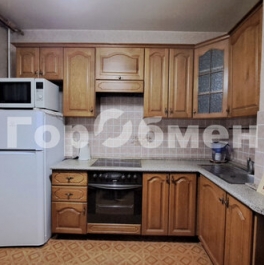 Продажа 3-комн квартиры на вторичном рынке ул Малыгина,  д. 10,  к. 2