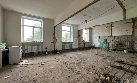 Продажа 2-комн квартиры на вторичном рынке Ленинская Слобода ул,  д. 4