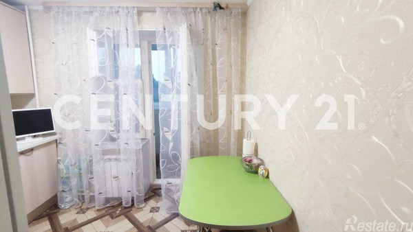 Продажа 1-комн квартиры на вторичном рынке Лесной, Центральная ул,  д. 11