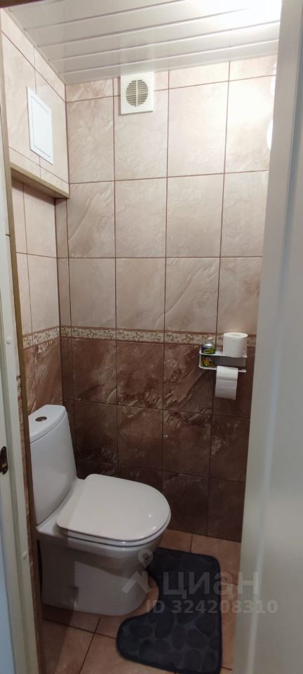 Аренда 2-комн квартиры на вторичном рынке Республиканская улица, 14