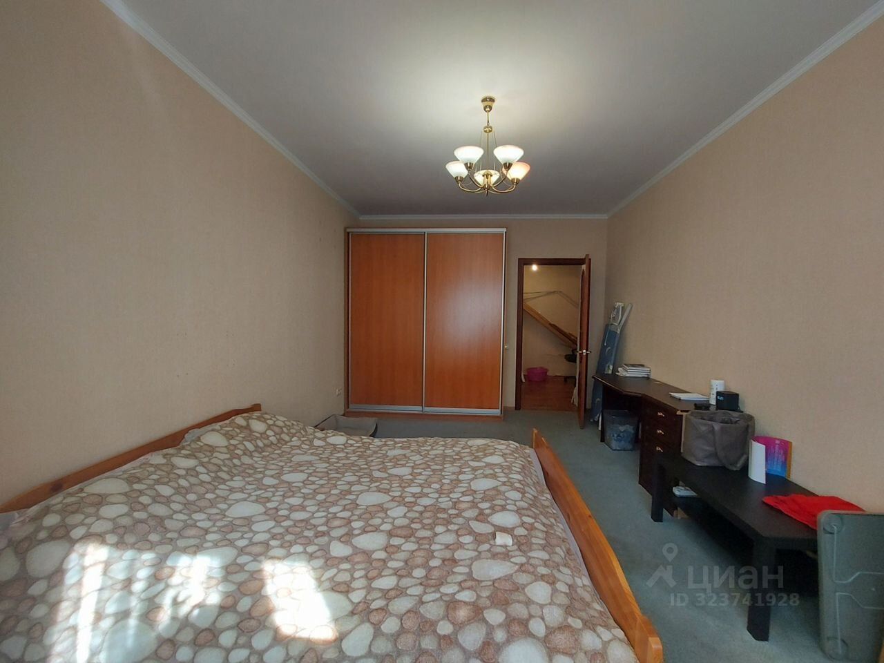 Продажа 2-комн квартиры на вторичном рынке Морская набережная, 35К2