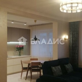 Продажа 3-комн квартиры на вторичном рынке Ольгино, улица Ляхова,  д. 5
