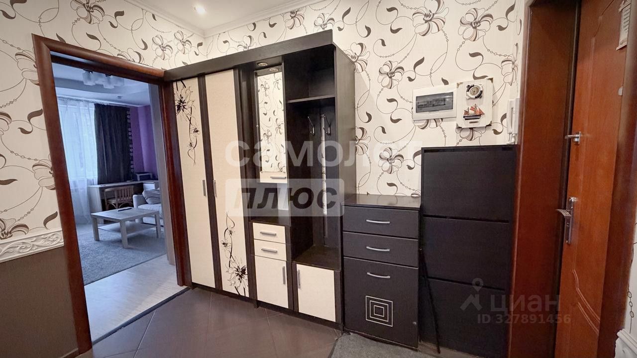 Продажа 3-комн квартиры на вторичном рынке Ступино, улица Больничный городок, 4