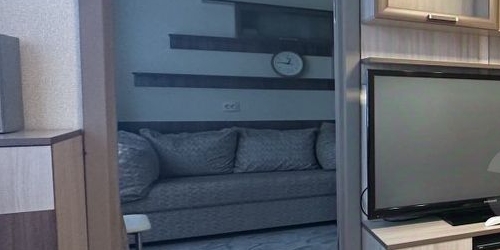 3-комн квартира улица Добровольцев, 46