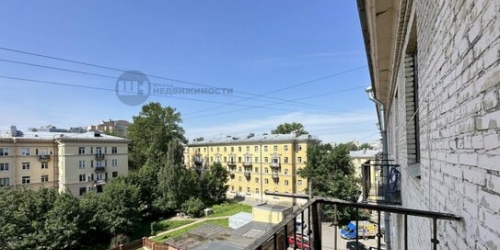 3-комн квартира Среднеохтинский проспект,  д. 40