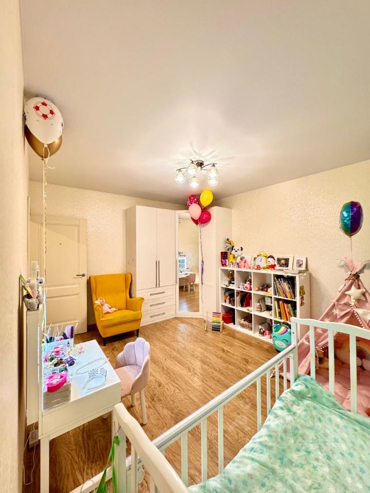 Продажа 2-комн квартиры на вторичном рынке улица Ухтомского Ополчения, 4