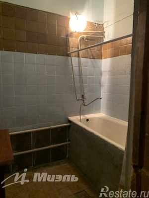 Продажа 3-комн квартиры на вторичном рынке Тихвинский пер,  д. 9к2