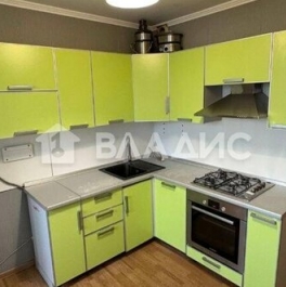 Продажа 2-комн квартиры на вторичном рынке Клин, ул Центральная,  д. 73