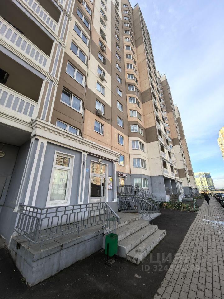 Продажа студии Южный мкр, улица Курыжова, 32