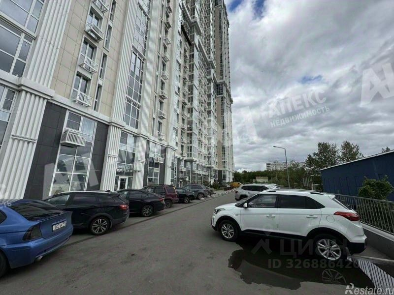 Продажа торгового помещения Ореховый б-р