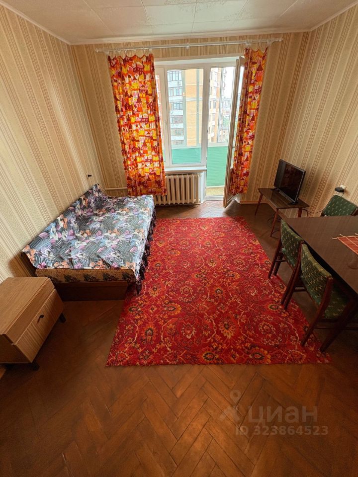 Аренда 1-комн квартиры на вторичном рынке улица Алабяна, 17К2