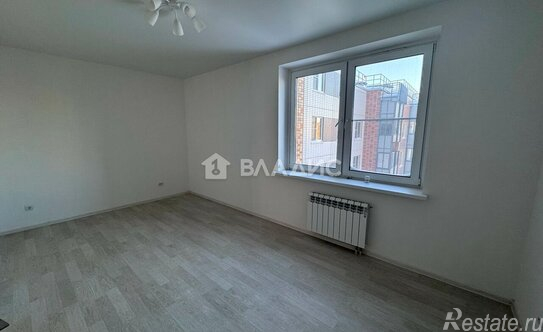 Продажа 3-комн квартиры на вторичном рынке Кварцевая ул,  д. 5 к3