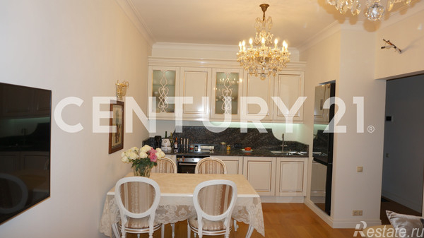 Продажа 2-комн квартиры на вторичном рынке Звенигород, Чехова ул,  д. 5а