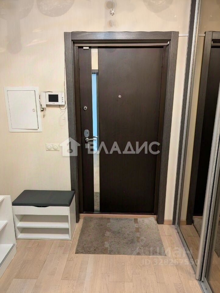 Продажа 2-комн квартиры на вторичном рынке пос. Развилка, 45