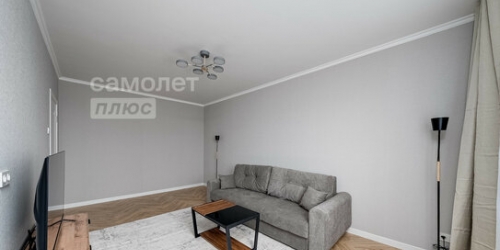 2-комн квартира ул Молодогвардейская,  д. 18