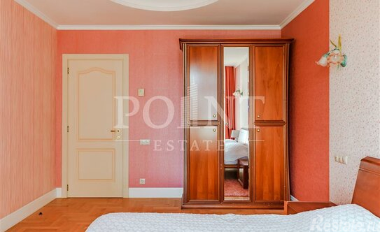 Продажа 6-комн квартиры на вторичном рынке Вернадского пр-кт,  д. 92 к1