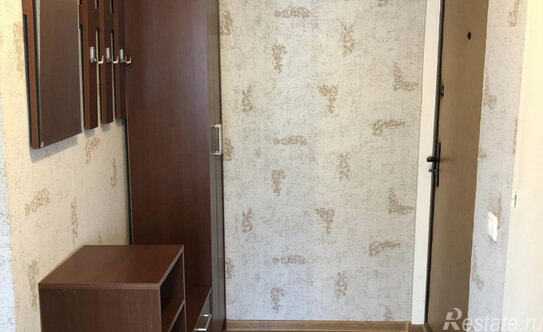 Аренда 2-комн квартиры на вторичном рынке Рощинская 3-я ул,  д. 12/18