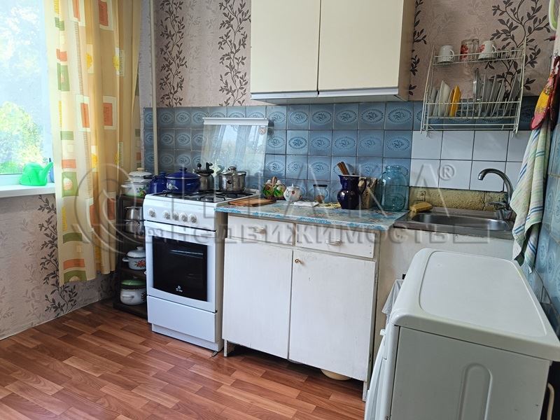 Продажа 1-комн квартиры на вторичном рынке Приозерск, Калинина,  д. 49