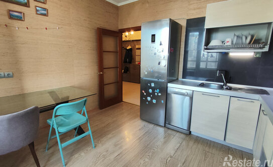 Продажа 2-комн квартиры на вторичном рынке Флагманская улица