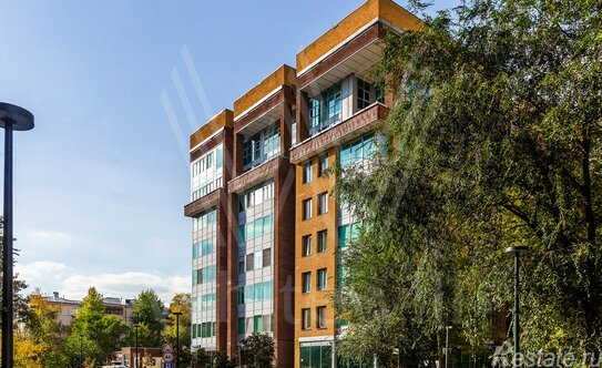 Продажа 4-комн квартиры на вторичном рынке ул Студенческая,  д. 20,  к. 1